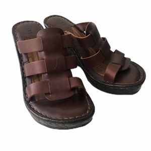 Born Brown Leather Gladiator Wedges Sz 8